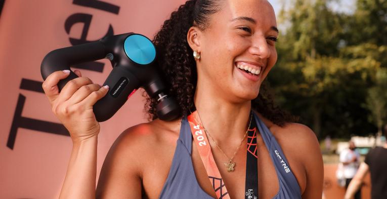 Big Half finisher using a Theragun