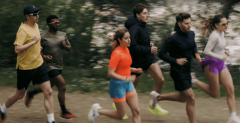 Runners in Suunto gear