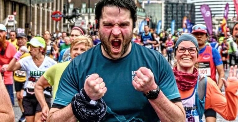 James Dunn running the TCS London Marathon