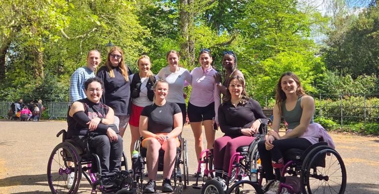 Roll & Run club in Battersea Park 