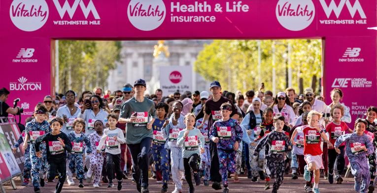 World-record-breaking Pyjama Wave gets underway at the 2026 Vitality Westminster Mile