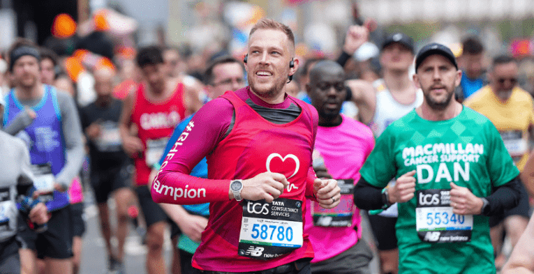 charity runners at Rainbow Row at the 2024 TCS London Marathon