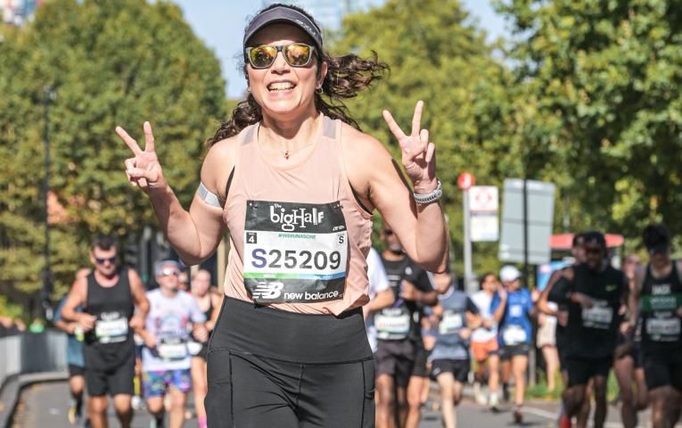 Zaira Brilhante running the Big Half 