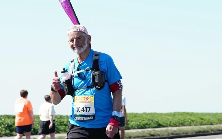 Kelvin MacDonald at Brighton Marathon