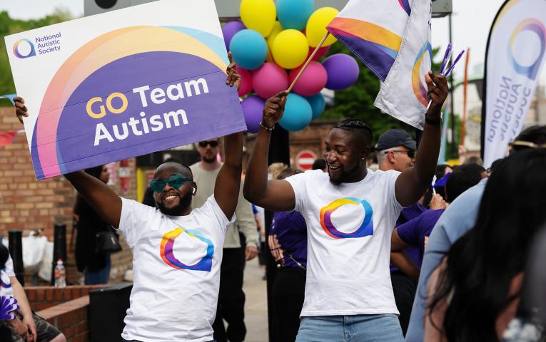 National Autistic Society supporters on the TCS London Marathon course