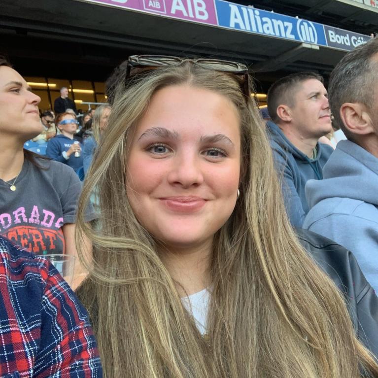 Lucy Jones will celebrate her 18th birthday at the 2025 TCS London Marathon