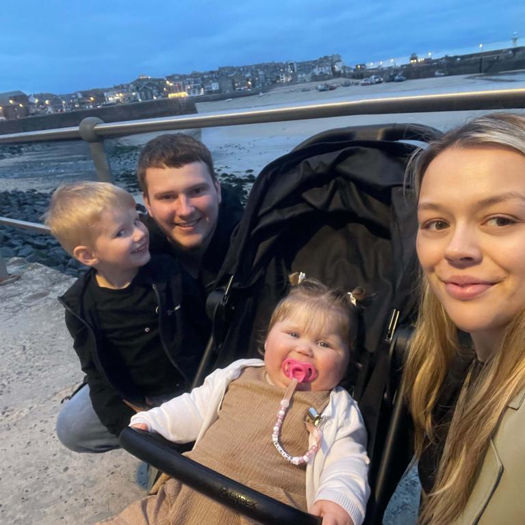 Chloe Kirby with her family 