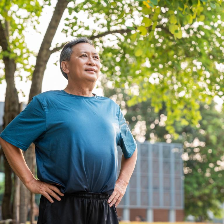 Runner preparing to head off