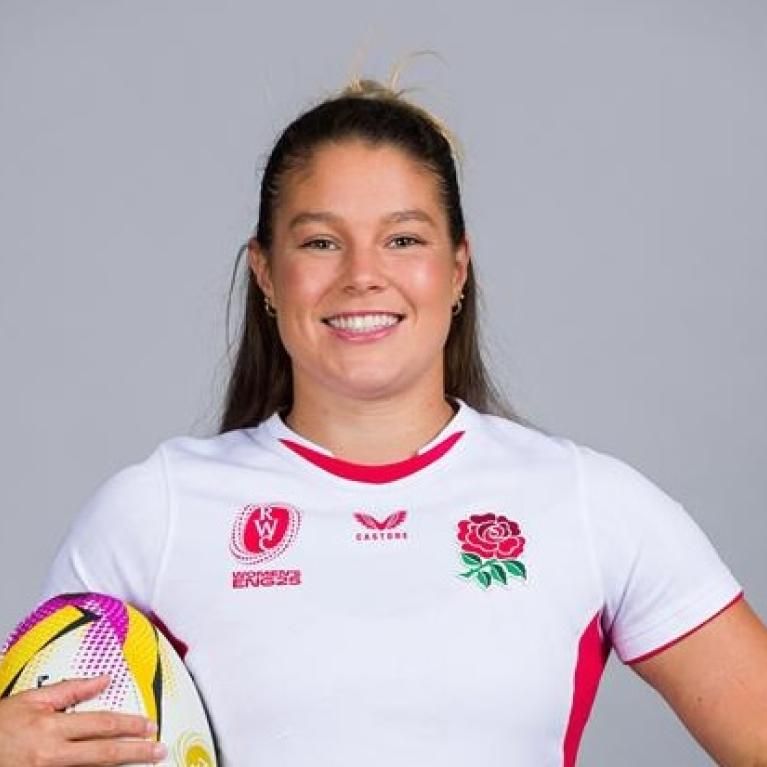 Jess Breach portrait 