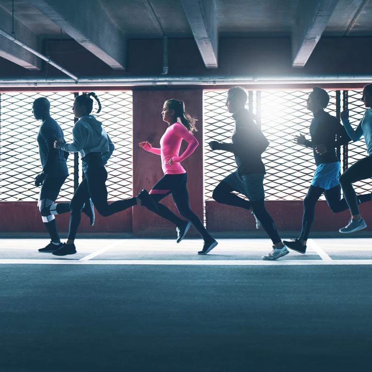 Runners in an urban environment 