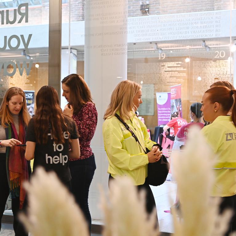 People arriving at Meet our Experts 