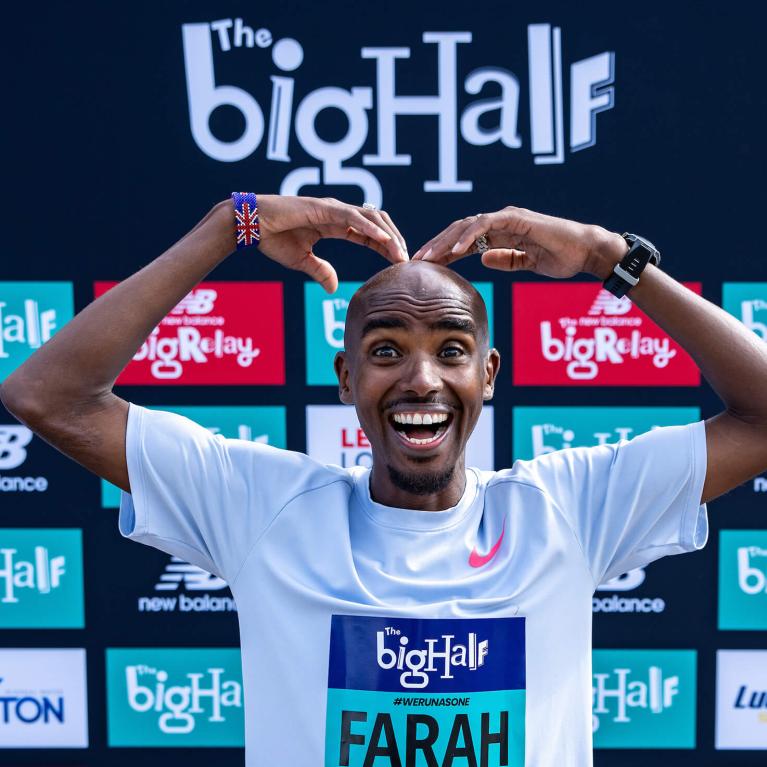 The Mo Bot - Mo Farah at end of The Big Half