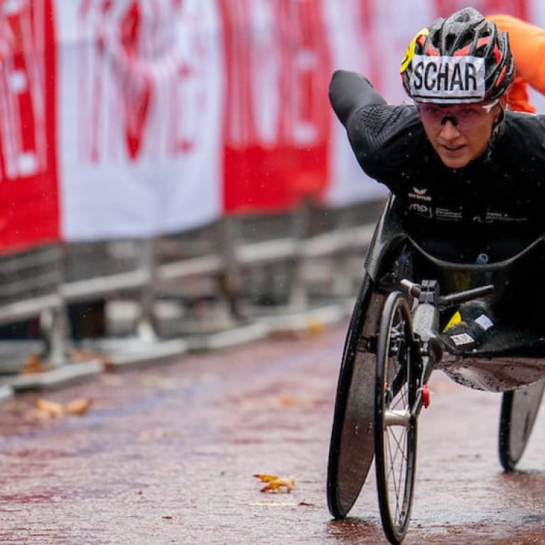 Manuela Schar races at the 2020 Virgin Money London Marathon