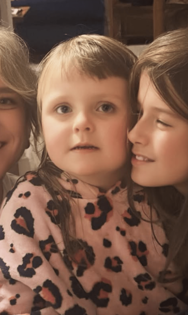 Runner Jess with her nieces Summer and Rubes