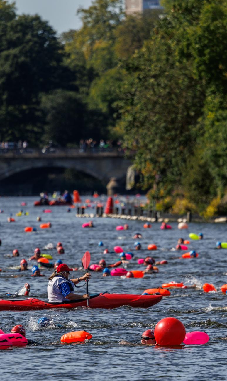 Swim Serpentine buoys and kayakers