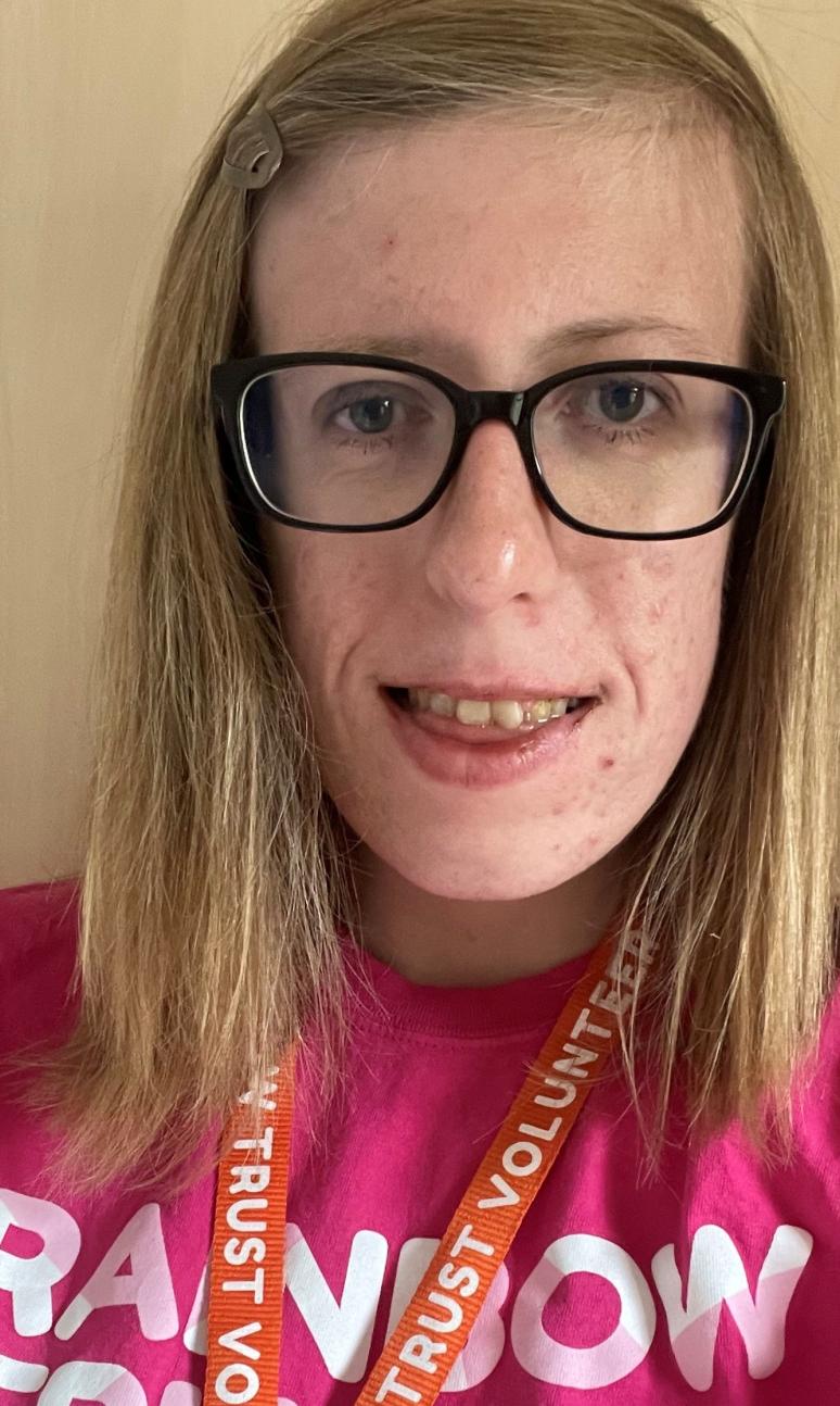 Sophie ready for a volunteer shift with Rainbow Trust