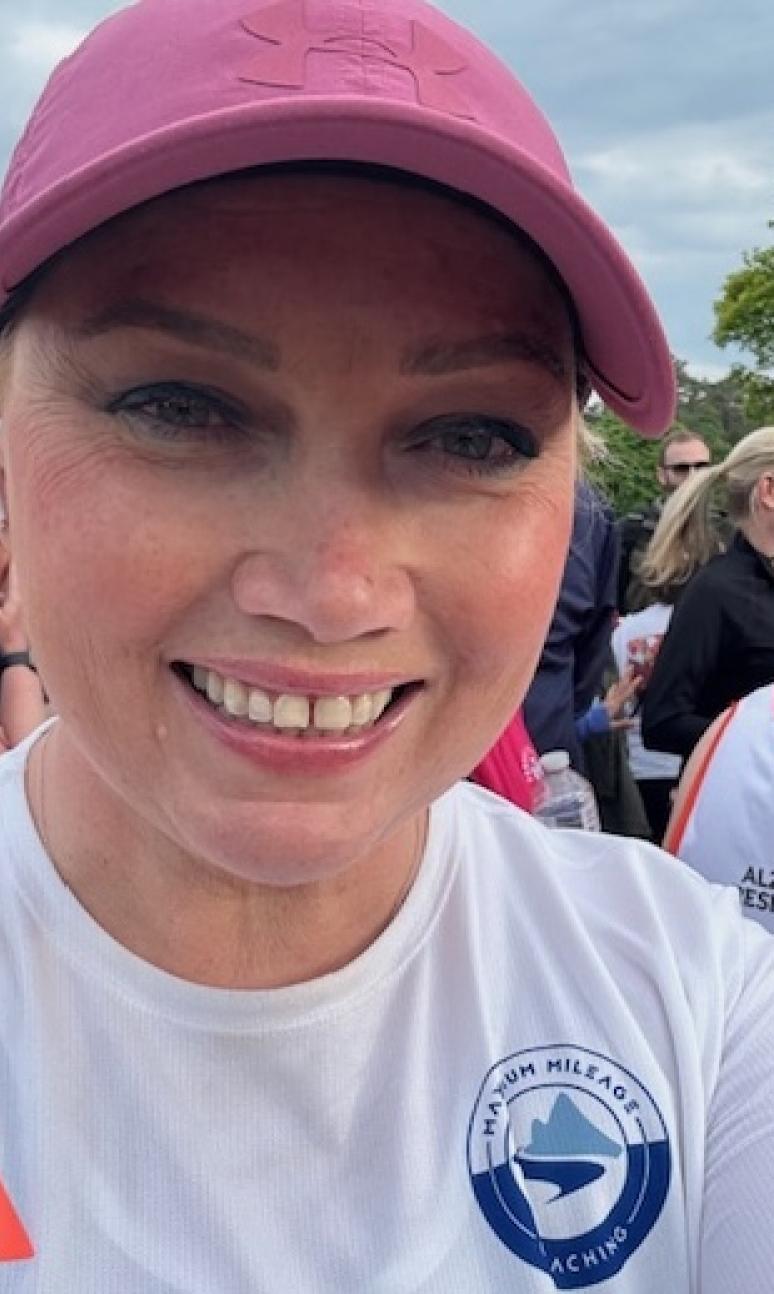 Alyson Hancock just before starting a 10K