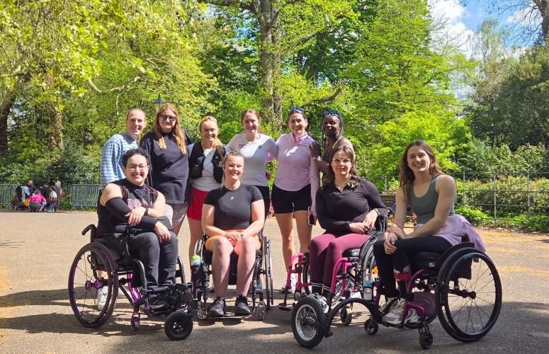 Roll & Run club in Battersea Park 
