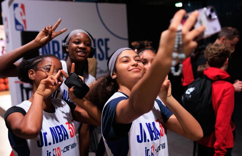 Jr. NBA players take over NBA house