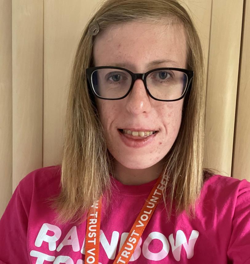 Sophie ready for a volunteer shift with Rainbow Trust