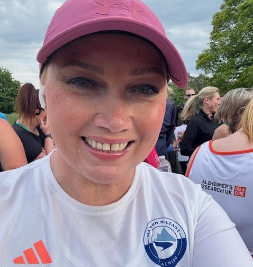 Alyson Hancock just before starting a 10K