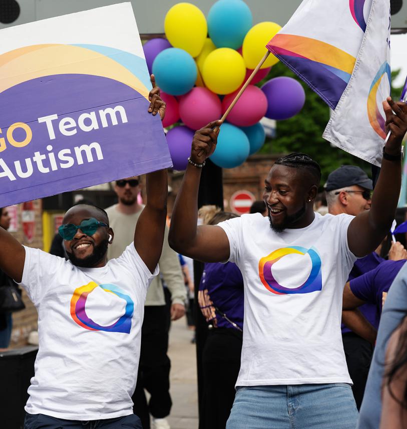 National Autistic Society supporters on the TCS London Marathon course