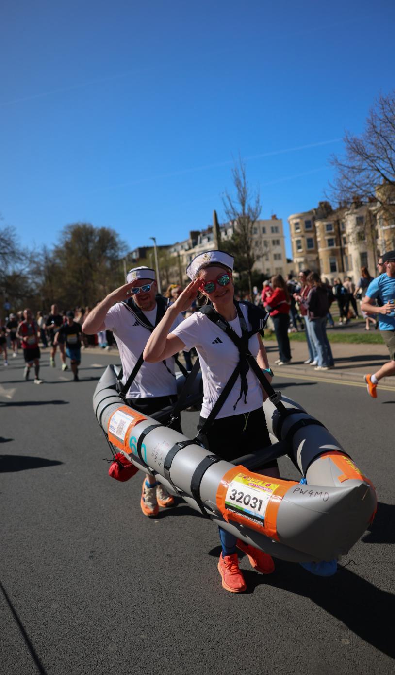 Brighton Marathon runners