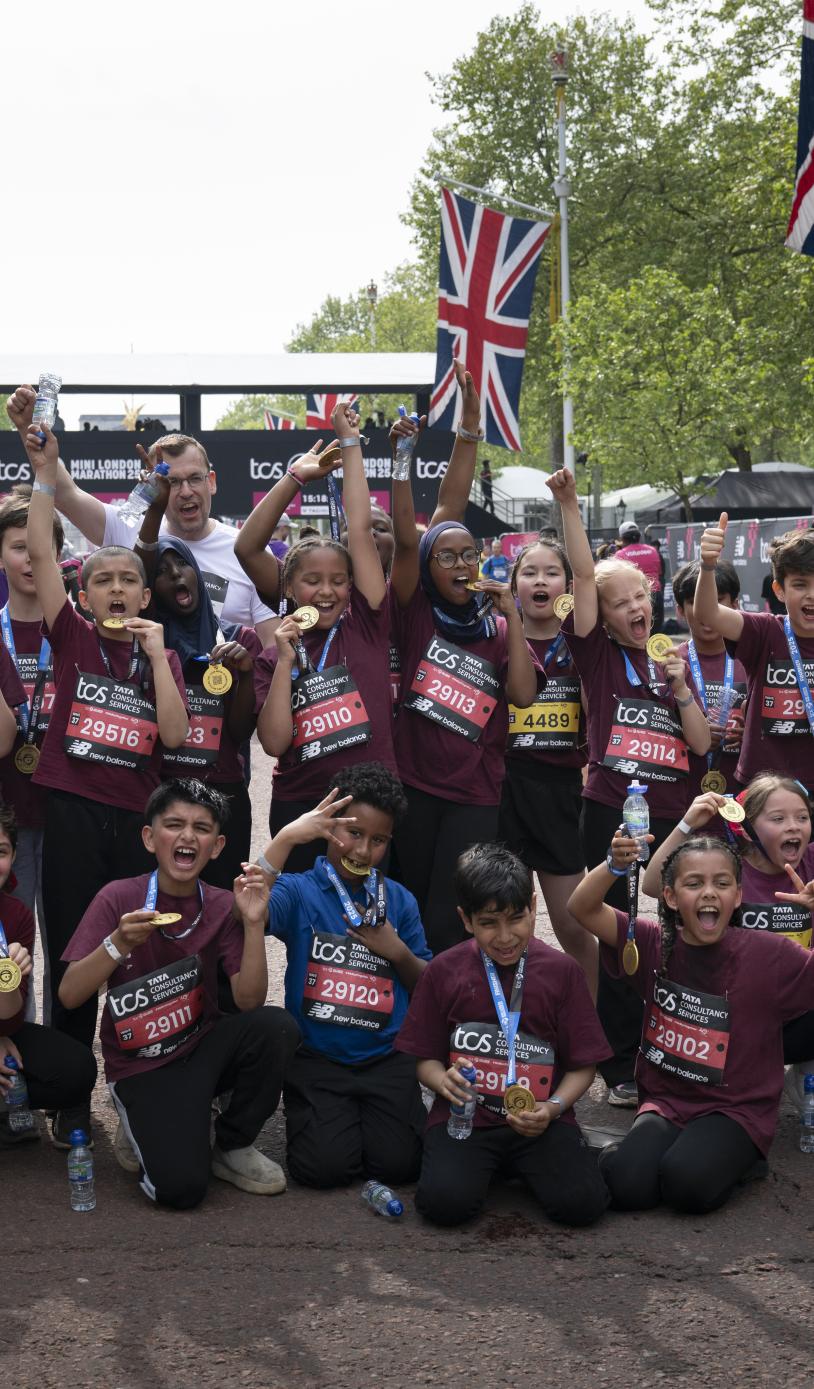 Students cheer at the Finish Line