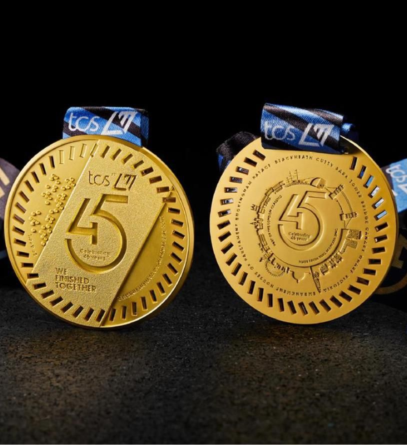 2026 TCS London Marathon medal